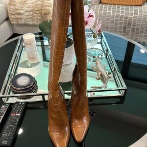 Vince Camuto heeled boots